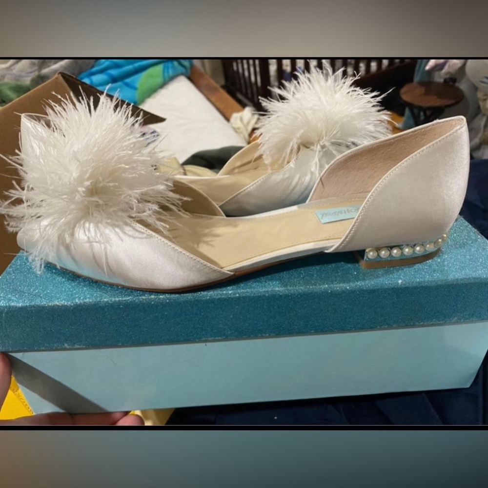 Blue by Betsey Johnson SB Anna Flats